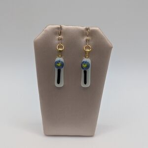 Artisan Handmade Hanging Green Hearts purpleglass earrings.  Gold.